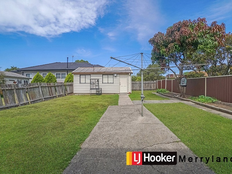 31 Centenary Rd, Merrylands NSW 2160