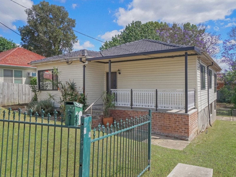 127 Rawson Road, Guildford NSW 2161