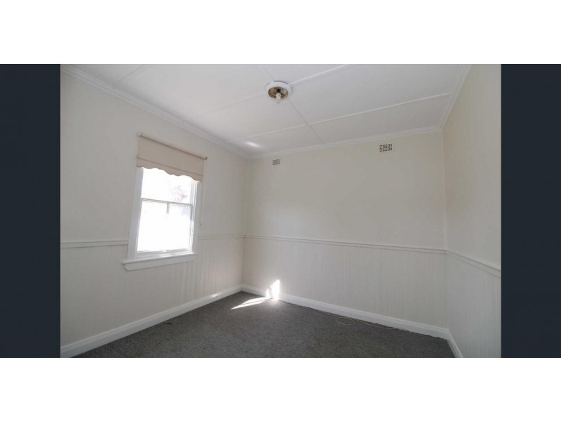 21 MEAKIN STREET, Merrylands NSW 2160