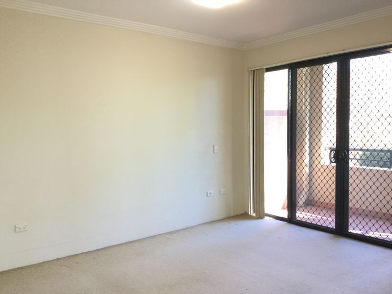 Unit 8/12-14 Mombri Street, Merrylands NSW 2160
