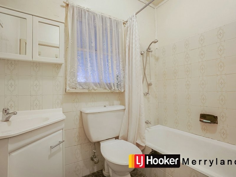 2 Hilltop Rd, Merrylands NSW 2160