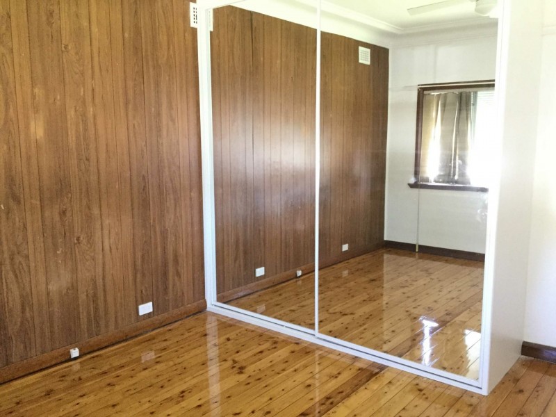 8 Stanley Street, Merrylands NSW 2160