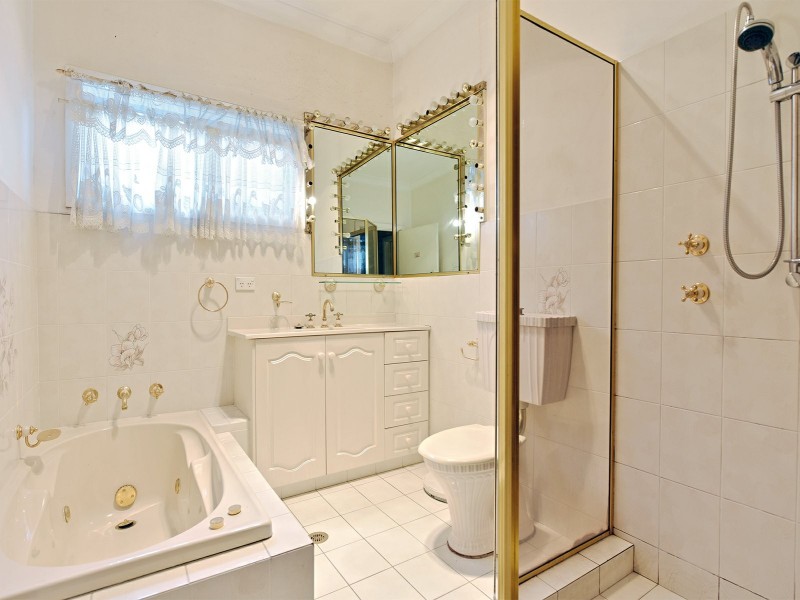 59 Campbell Hill Rd, Guildford NSW 2161