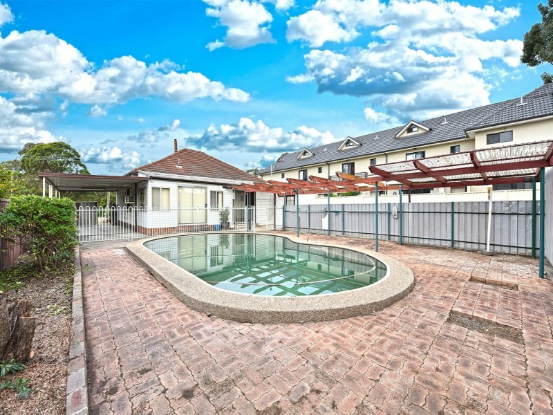 6 Erie Street, Granville NSW 2142