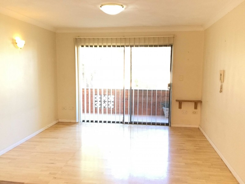 2/29 Neil Street, Merrylands NSW 2160