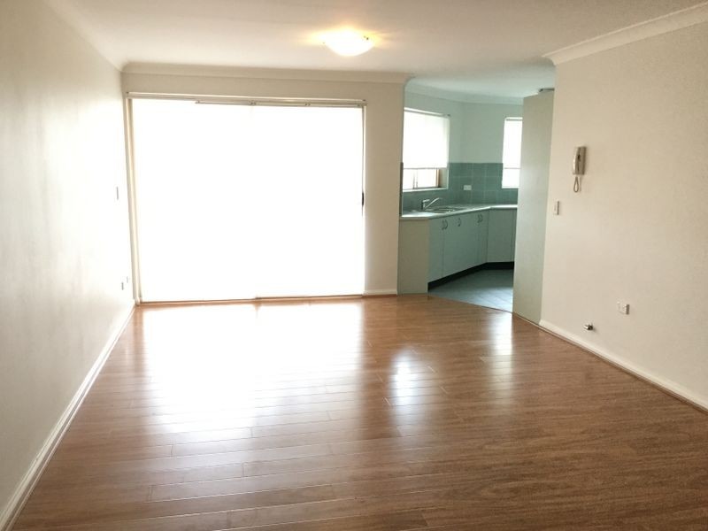 Unit 5/74-78 Newman Street, Merrylands NSW 2160