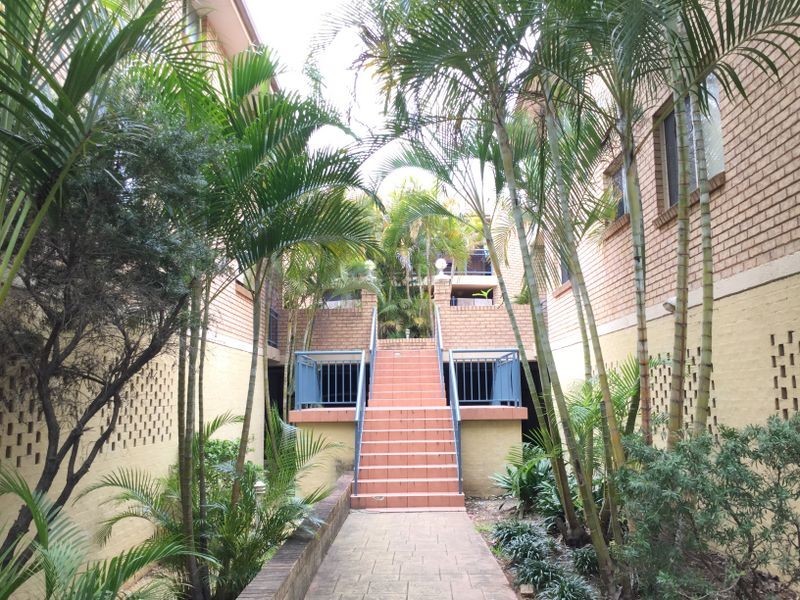 Unit 5/74-78 Newman Street, Merrylands NSW 2160