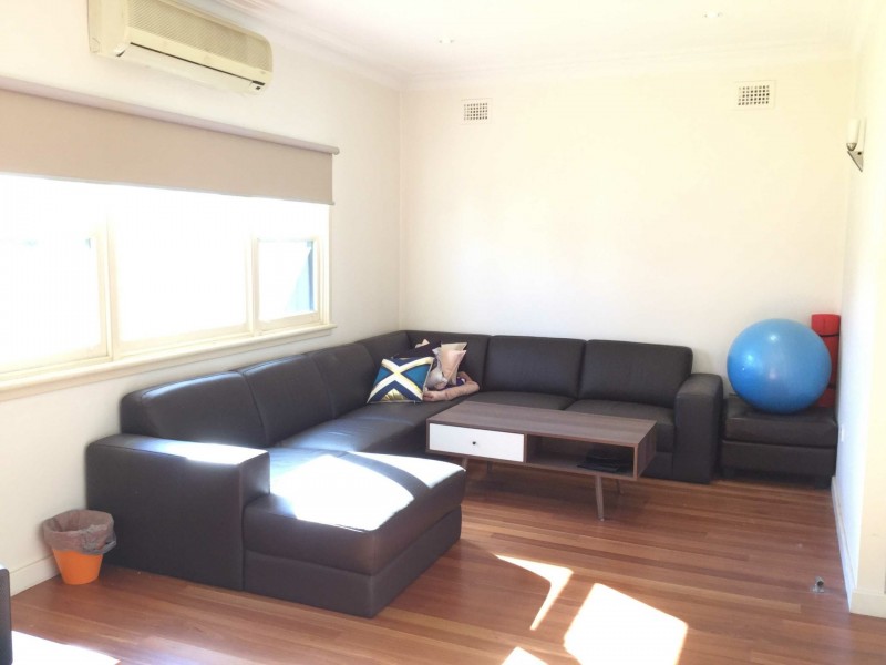 11 Sandra Street, Woodpark NSW 2164