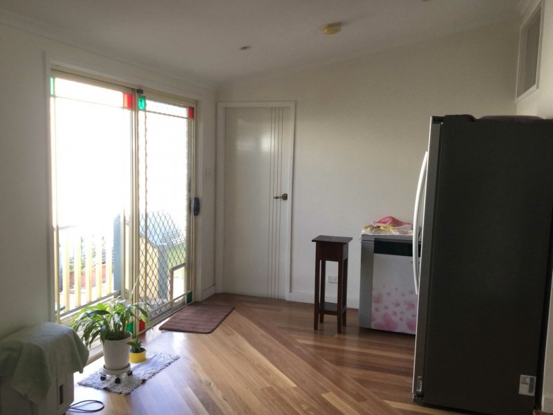 11 Sandra Street, Woodpark NSW 2164