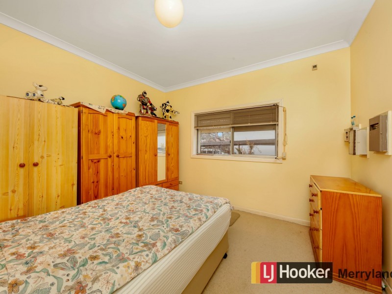 27 Locksley Ave, Merrylands NSW 2160