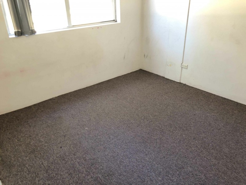 2/84-86 The Esplanade, Guildford NSW 2161