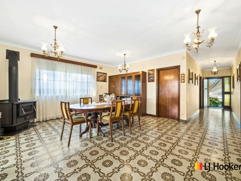 68-70 Burnett St, Merrylands NSW 2160