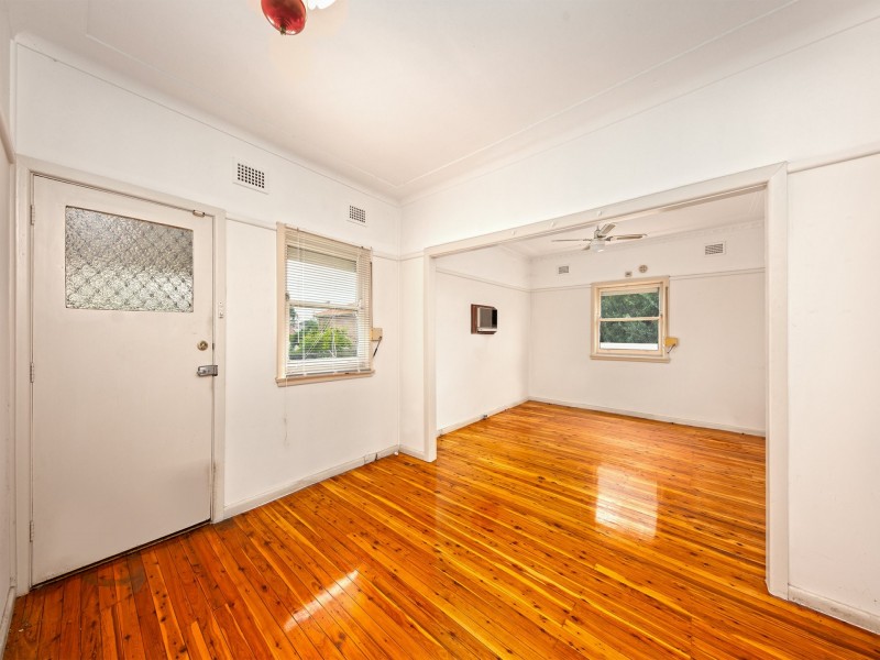 26 Brotherton St, South Wentworthville NSW 2145