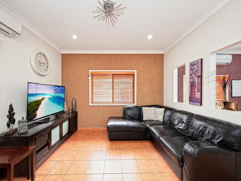 51 Dudley Road, Guildford NSW 2161