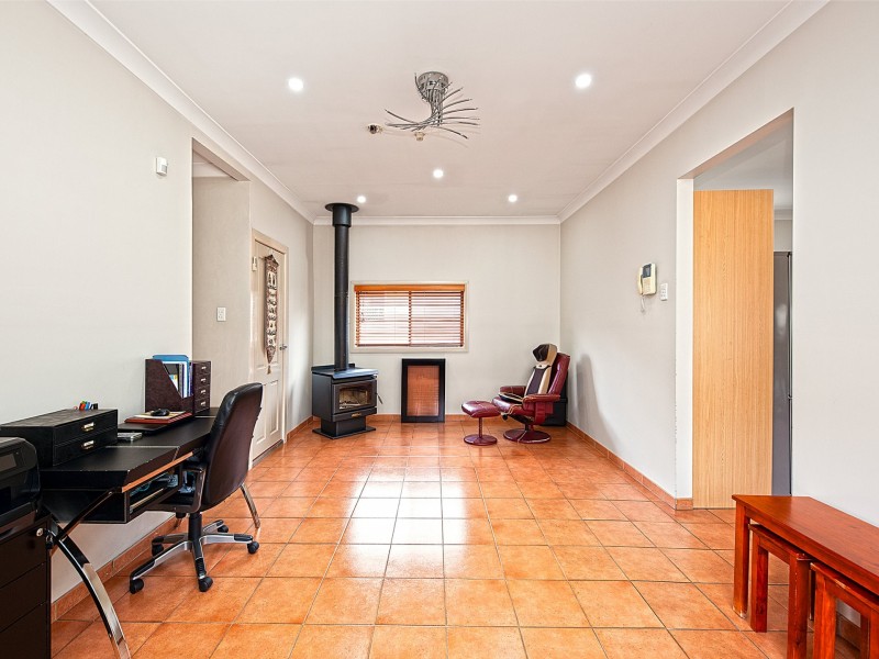 51 Dudley Road, Guildford NSW 2161