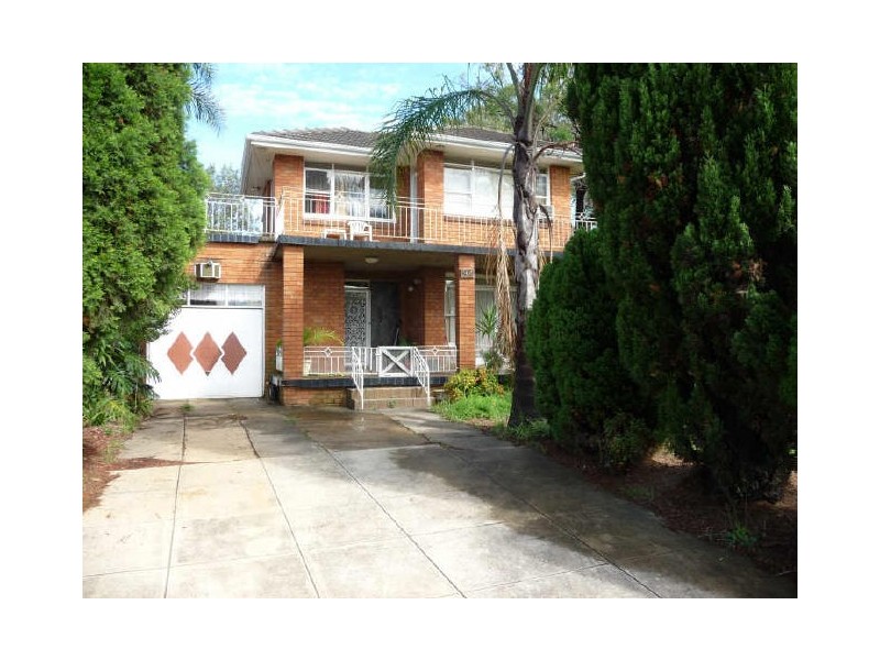 92 Military Rd, Guildford NSW 2161