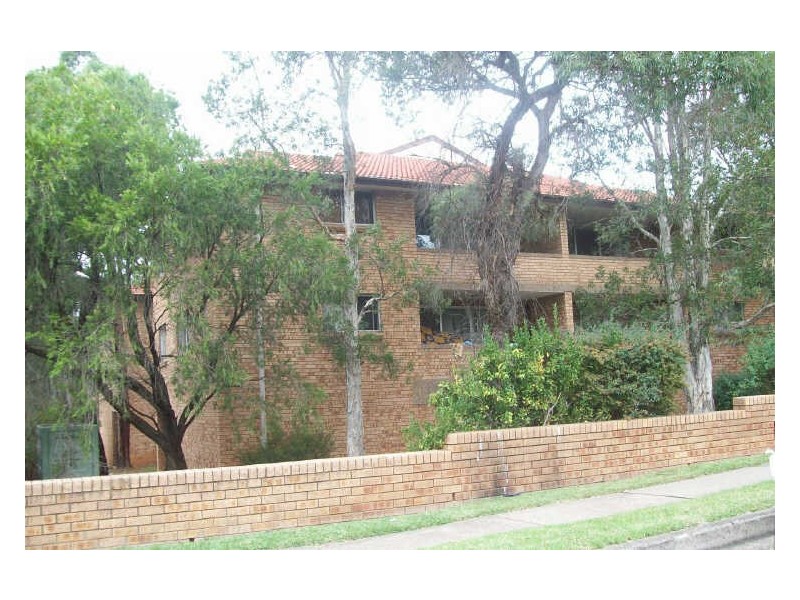 8/18-20 Sheffield Street, Merrylands NSW 2160