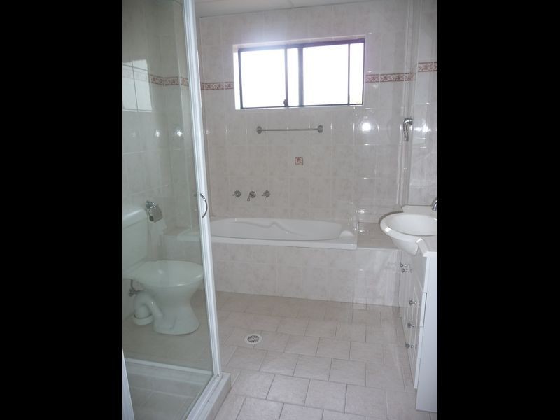 11/38 Sherwood Rd, Merrylands NSW 2160