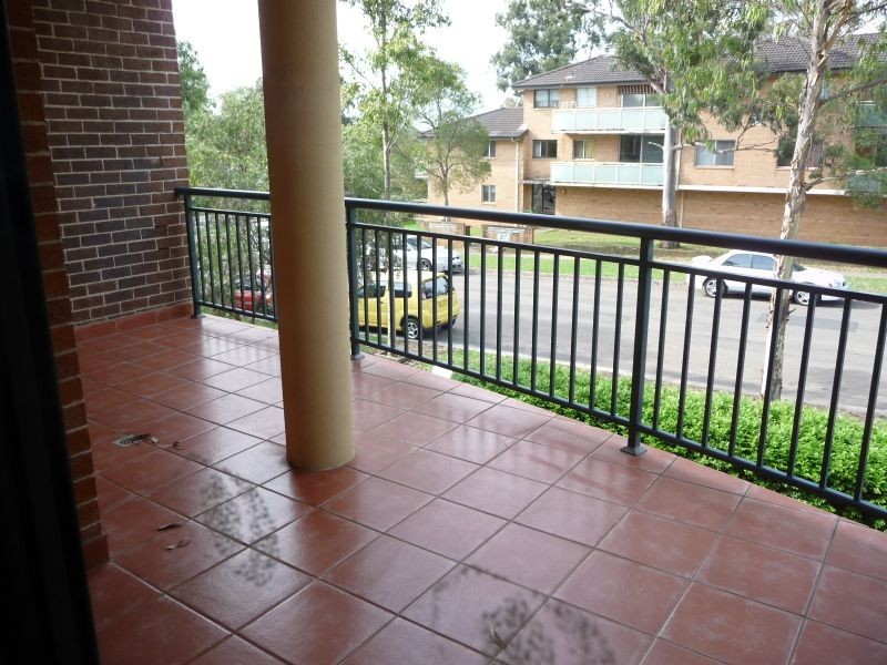 11/38 Sherwood Rd, Merrylands NSW 2160