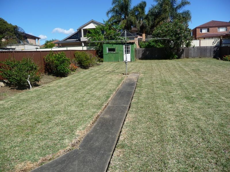 9 Elsinore Street, Merrylands NSW 2160