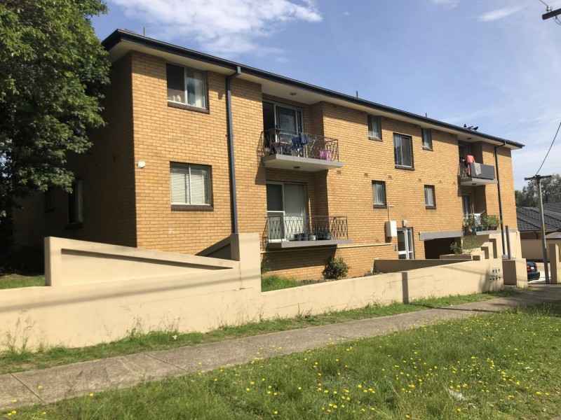 Unit 2/33 Birmingham Street, Merrylands NSW 2160