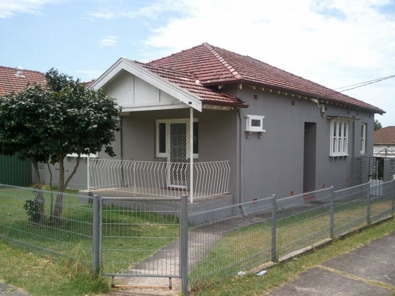 99 Clyde Street, Granville NSW 2142