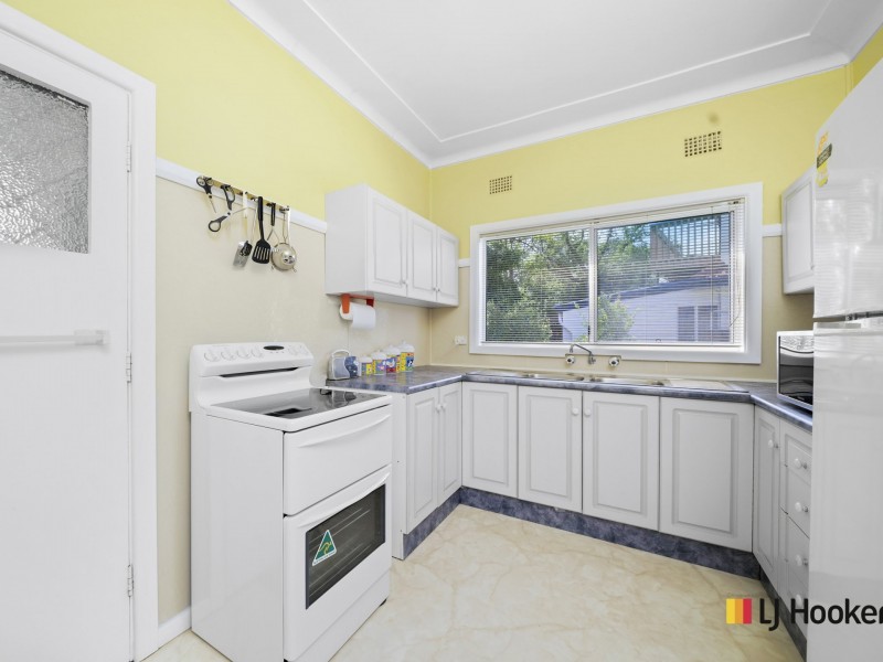 16 Maley Street, Guildford NSW 2161