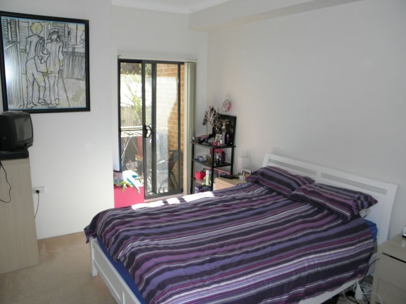5/80 Pitt Street, Merrylands NSW 2160