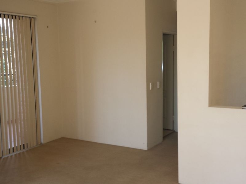 8/12-14 Mombri Street, Merrylands NSW 2160