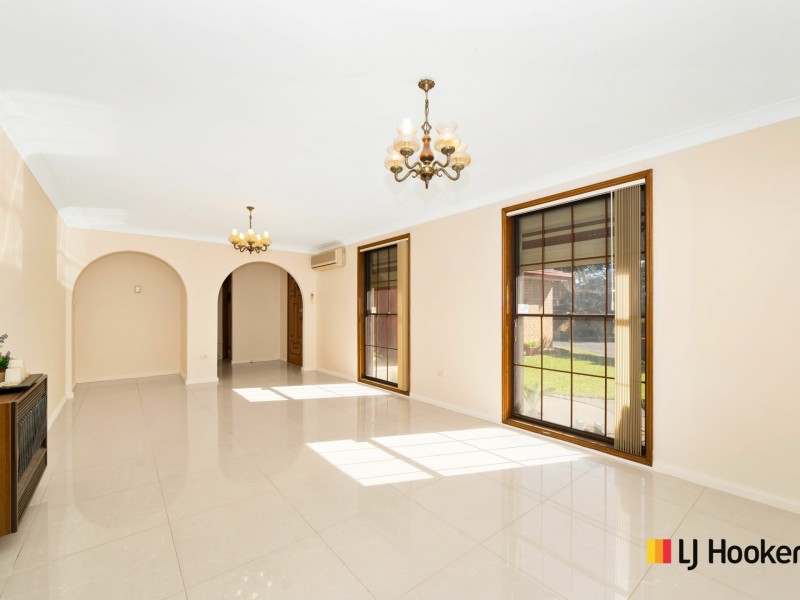 55 Sandra Street, Woodpark NSW 2164