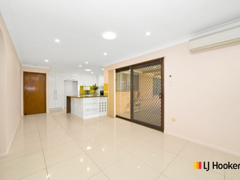 55 Sandra Street, Woodpark NSW 2164