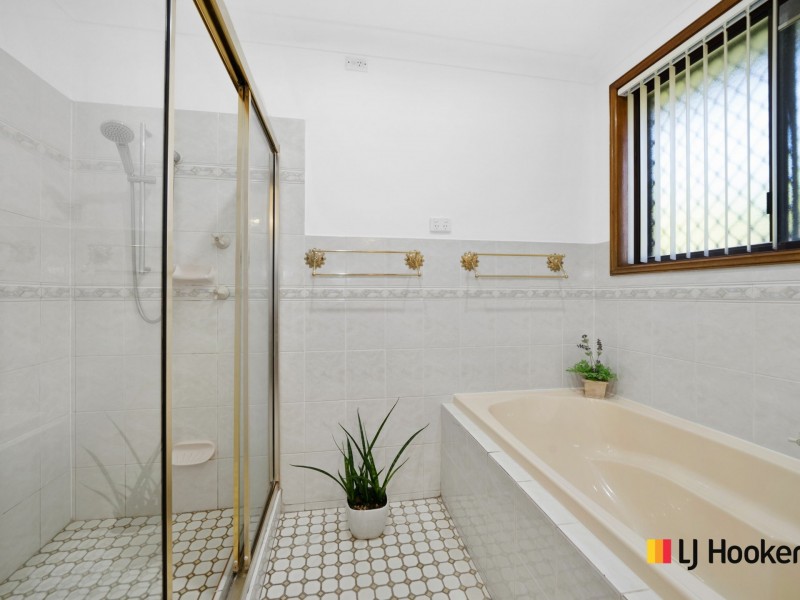 55 Sandra Street, Woodpark NSW 2164