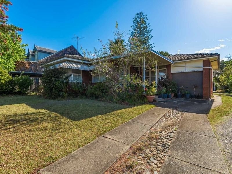 144 The Avenue, Granville NSW 2142