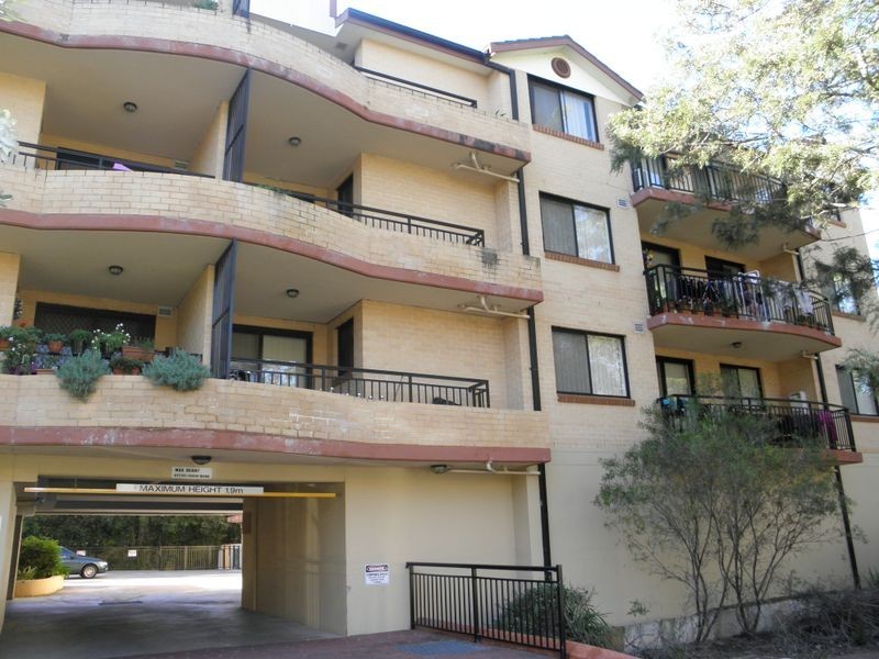 18/4-8 Burford Street, Merrylands NSW 2160