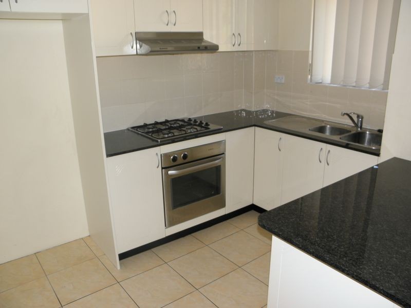 18/4-8 Burford Street, Merrylands NSW 2160