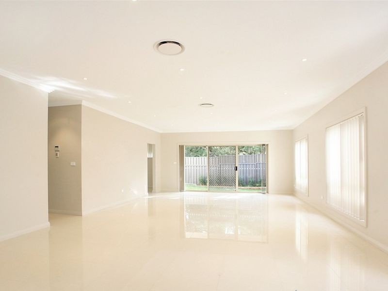 21A Faulds Rd, Guildford NSW 2161