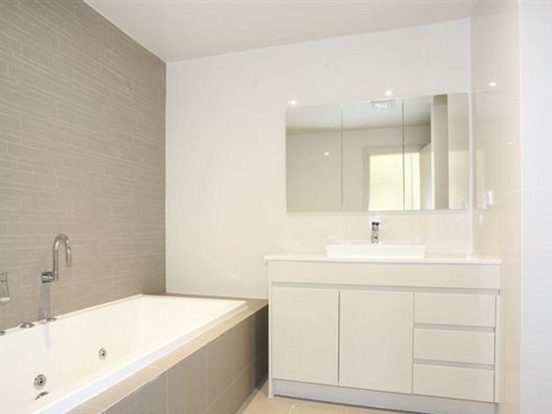 21A Faulds Rd, Guildford NSW 2161