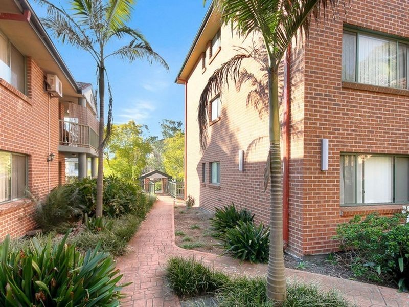 21/10-14 Arthur Street, Merrylands West NSW 2160