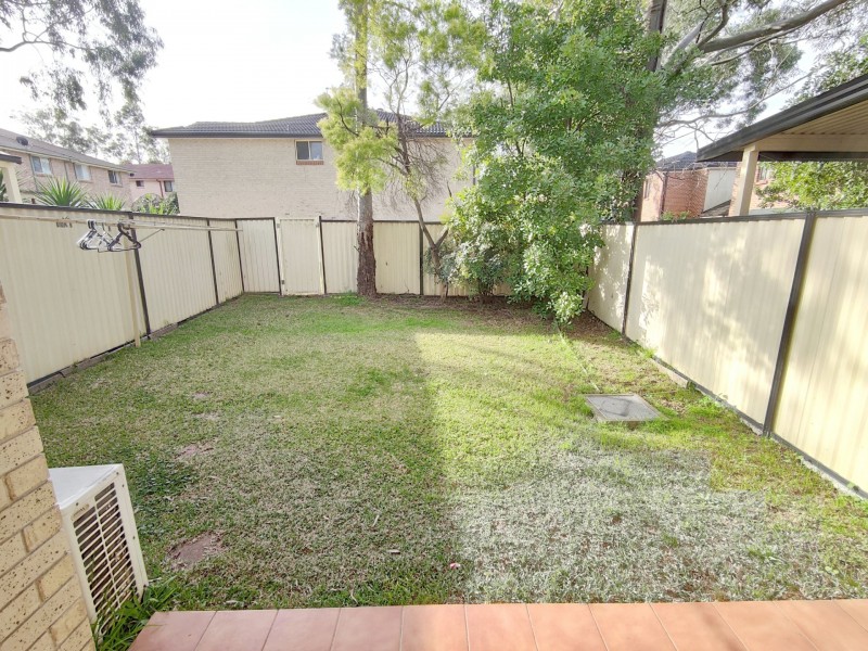 2/38 Blenheim Avenue, Rooty Hill NSW 2766