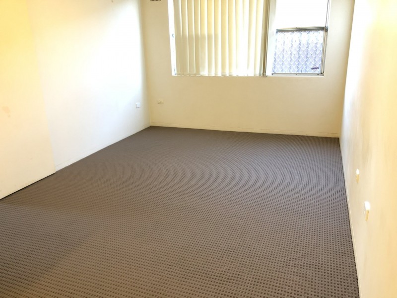 Unit 2/6-8 Station Street, Guildford NSW 2161