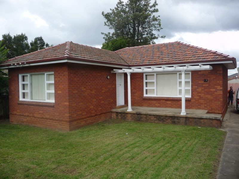 42 Victoria St, Merrylands NSW 2160