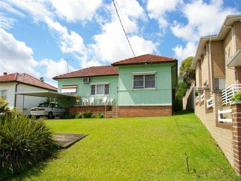 7 Bates Ave, Wentworthville NSW 2145