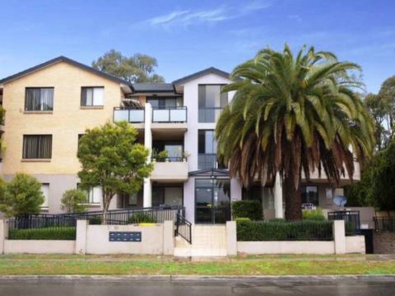 9/68-70 Newman Street, Merrylands NSW 2160