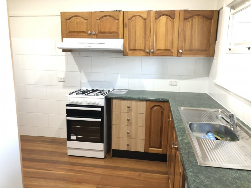 27 Springfield Street, Old Guildford NSW 2161