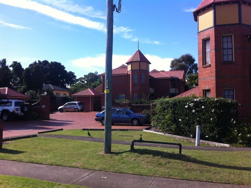 2/178 Fowler Rd, Guildford NSW 2161