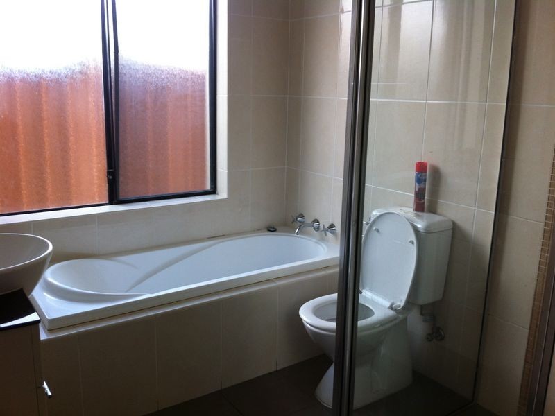 138A Railway Tce, Merrylands NSW 2160