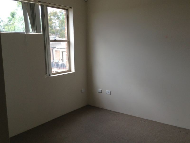 18/64 Cardigan Street, Guildford NSW 2161