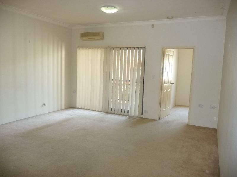 5/80 Pitt Street, Merrylands NSW 2160