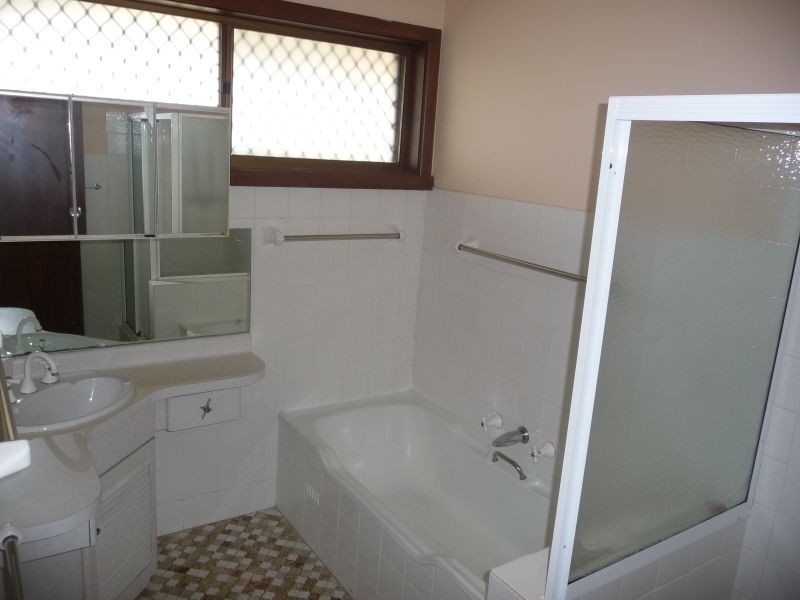 15 Wyreema Street, Merrylands NSW 2160