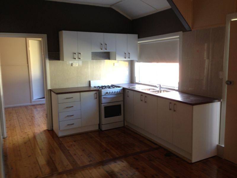 194B Woodville Rd, Merrylands NSW 2160